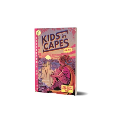 Capa de livro colorida com criança de capa vermelha olhando para uma cidade ao entardecer