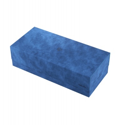 Caixa retangular azul com textura aveludada e logotipo