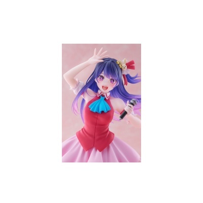 Figura de personagem anime com vestido cor-de-rosa e cabelo azul e roxo