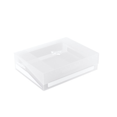 Embalagem quadrada translúcida branca com texto 'CLINIC' na lateral