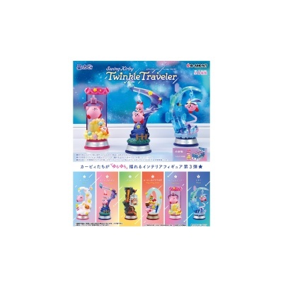 Figuras decorativas coloridas de personagens de desenho animado em suportes brilhantes sobre fundo azul estrelado