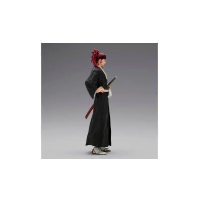 Figura de ação com kimono preto e espada em fundo cinzento