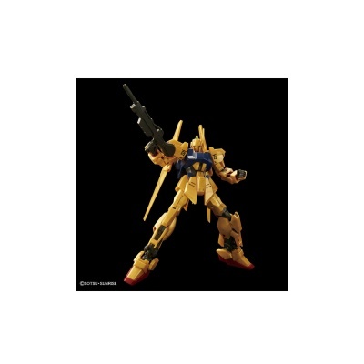 Figura robô articulada amarela e azul segurando uma arma preta em fundo preto