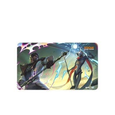 Tapete para rato com personagens do jogo League of Legends em impressão colorida detalhada.