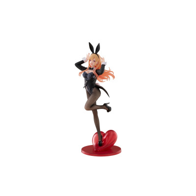 Estatua de figura feminina em fato coelho preto com base coração vermelha.