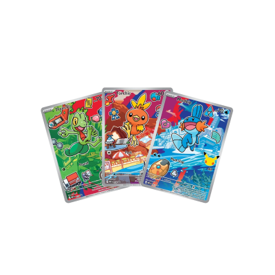 Cartas de jogo Pokémon com Treecko, Torchic e Mudkip em fundos coloridos.