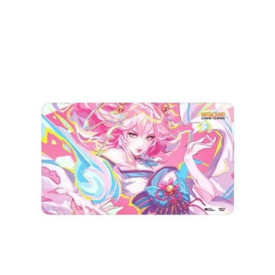 Tapete de rato com ilustração colorida de personagem de anime rosa e texto Riot Games League of Legends.
