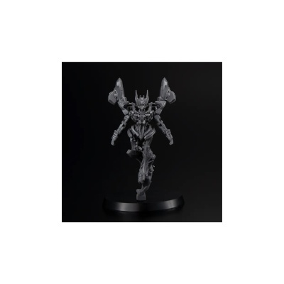 Figura de ação robô cinzento futurista com asas elevadas em base preta