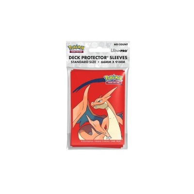 Pacote de capas protetoras para cartas Pokémon com imagem do Charizard.