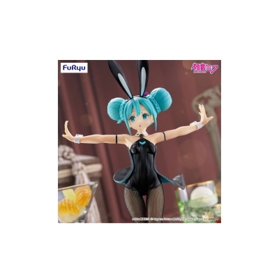 Figura de personagem anime com fato de coelha preto e cabelo azul