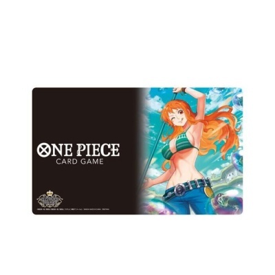 Imagem do jogo de cartas One Piece com personagem feminina e texto no fundo preto