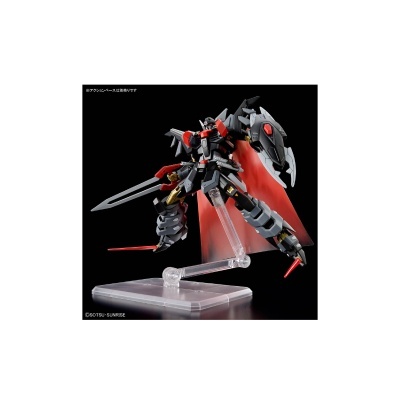 Figura robótica articulada com capa vermelha e espada em suporte transparente