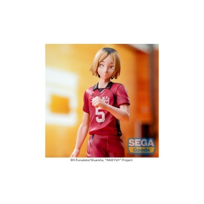 Figura de ação anime com camisa vermelha e cabelo loiro e negro.