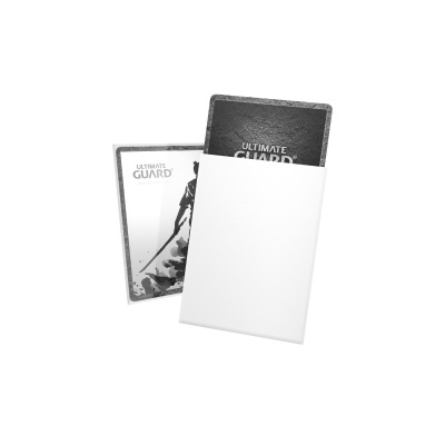 Cartas de jogo ULTIMATE GUARD com mangas protetoras, uma clara e uma escura, dentro de manga branca.