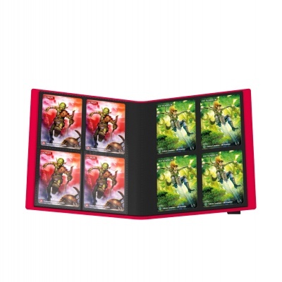 Álbum aberto mostrando cartas de jogo coloridas em páginas plásticas