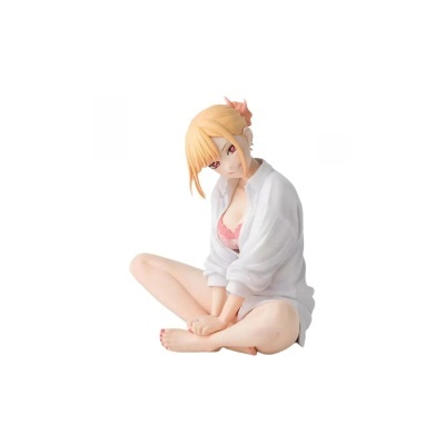 Figura feminina estilizada sentada com camisa branca e lingerie rosa