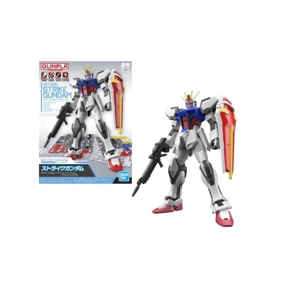 Figura Strike Gundam Gunpla Bandai em pose com escudo e arma