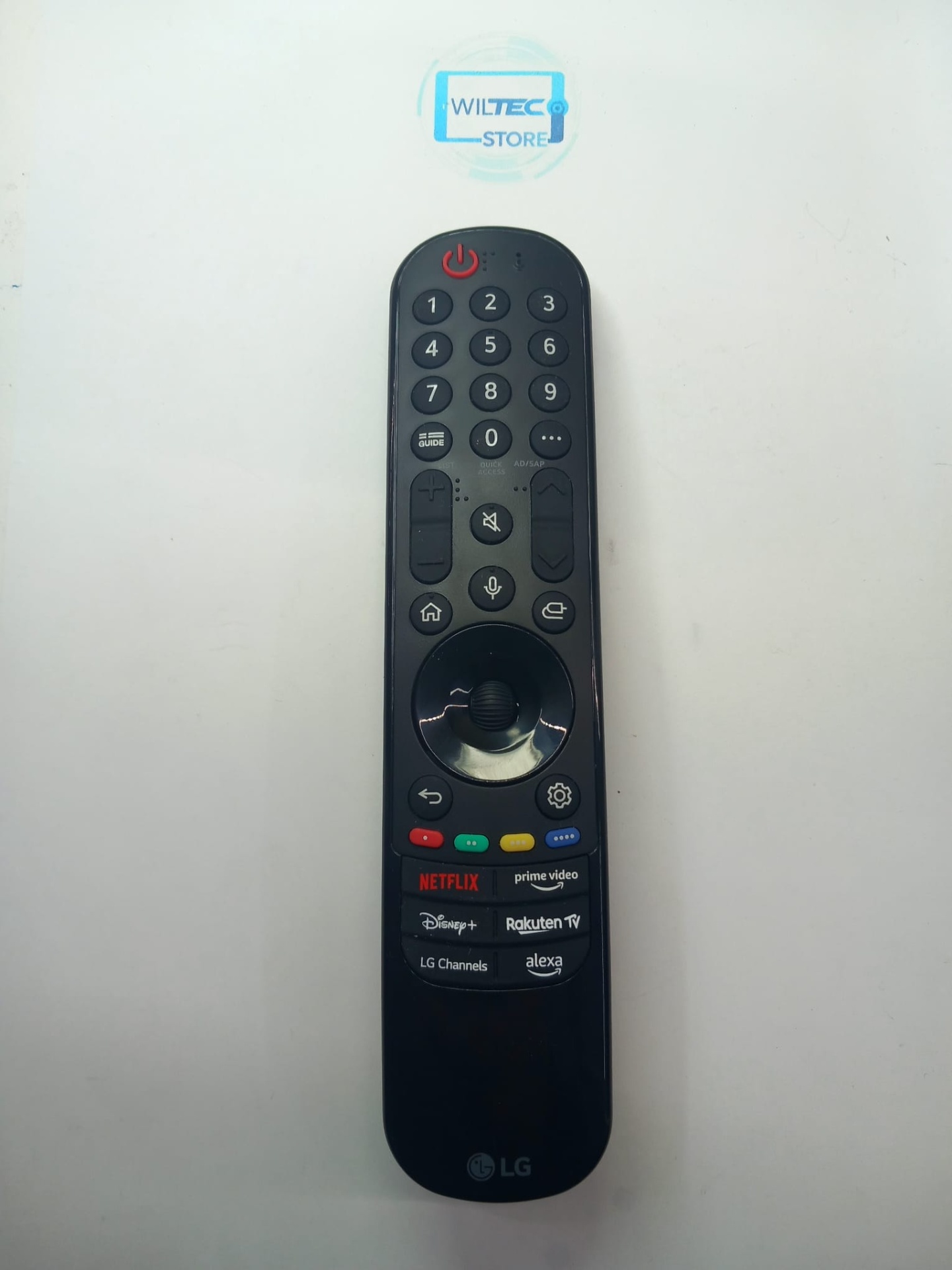 Comando LG MR24GA Comando remoto preto LG com botões para várias apps de streaming sobre fundo branco.