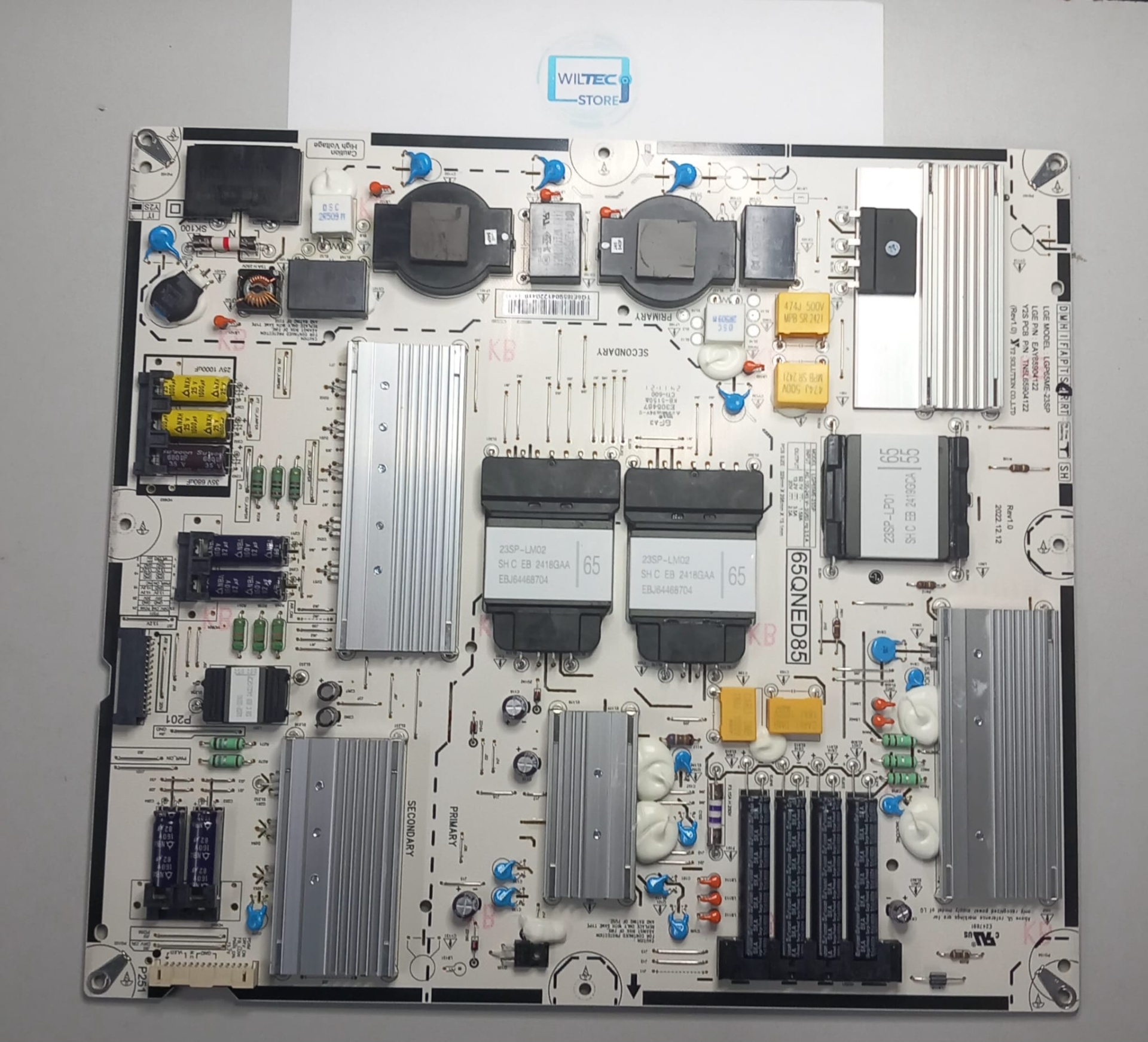 Power Supply TV LG 65QNED91T6A / LGP65ME-23SP Placa eletrónica branca com componentes e dissipadores de calor metálicos