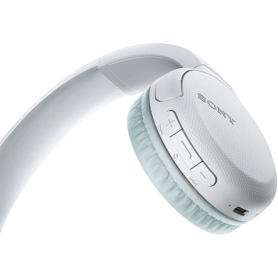 Auriculares over-ear Sony brancos sem fios com botões laterais