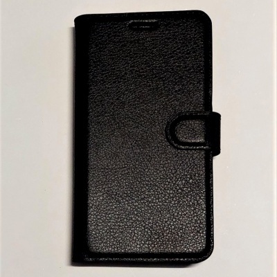 Estojo para smartphone preto de couro sintético com fecho