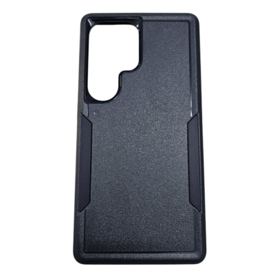 Capa preta para smartphone com textura lisa e detalhes laterais