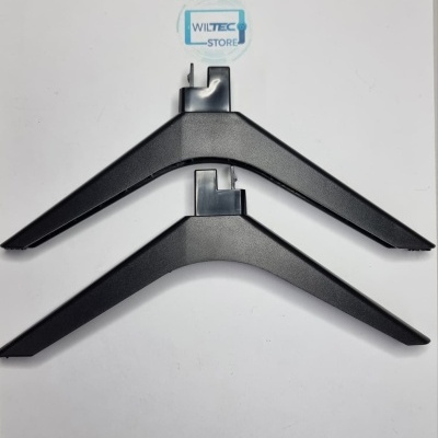 Dois suportes de plástico preto com textura mate sobre fundo branco e logo WILTEC STORE