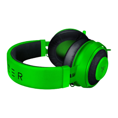 Auscultadores verdes e pretos com almofadas acolchoadas e texto RAZER.
