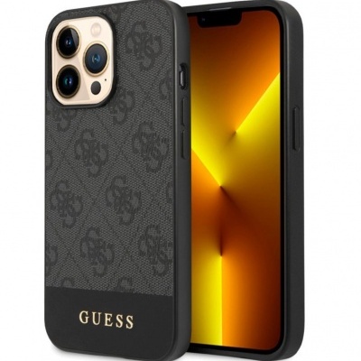 Capa para smartphone preta com padrão de logotipos da Guess e texto dourado GUESS