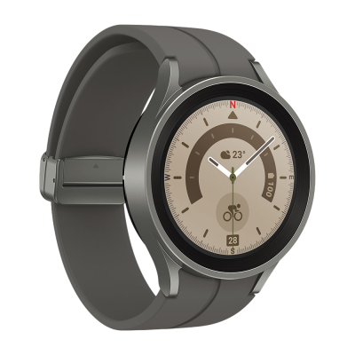 Relógio inteligente com bracelete cinza e mostrador digital redondo