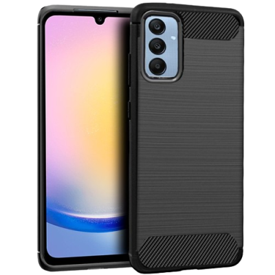 Smartphone com capa preta texturada e três câmaras traseiras