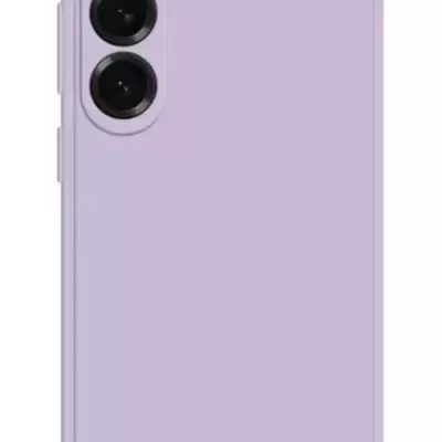 Smartphone com capa lilás e três câmaras traseiras pretas