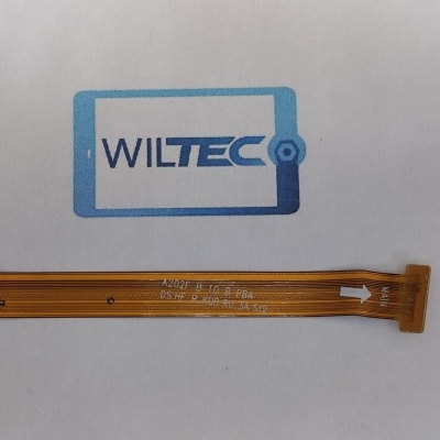 Cabo flexível laranja com texto impresso em fundo branco com logótipo WILTEC.