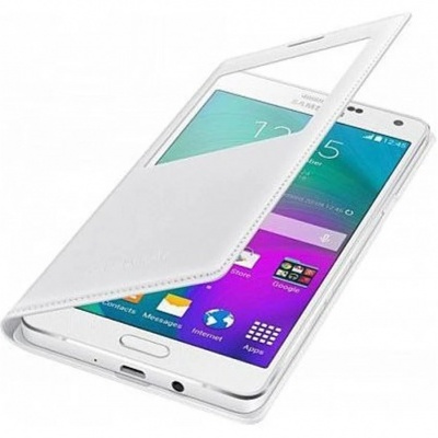 Smartphone branco com capa protetora branca com janela para a tela