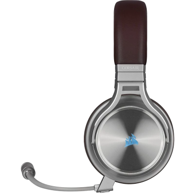 Auricular fechado castanho e prateado com microfone flexível e logótipo CORSAIR