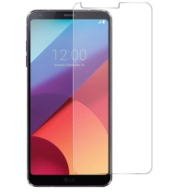 Smartphone LG com película protetora transparente no ecrã