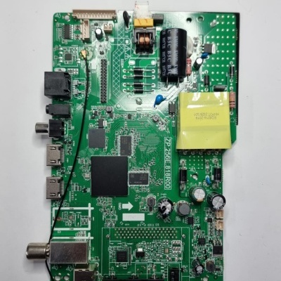 Placa eletrónica verde com componentes e portas HDMI