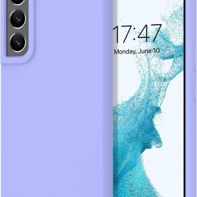 Capa lilás em silicone para telemóvel com três câmaras e ecrã ligado