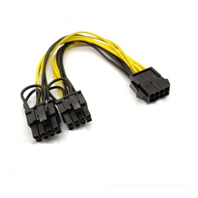 Cabo adaptador de energia preto, amarelo e preto com conectores em fundo branco