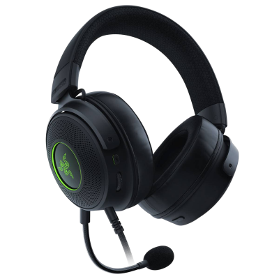Auriculares de gaming pretos com microfone e detalhes verdes
