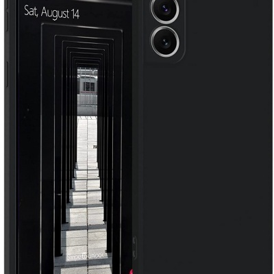 Smartphone preto com câmara tripla e ecrã grande com data e hora visíveis