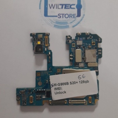 Placa eletrónica azul com etiqueta branca e selo WILTEC STORE