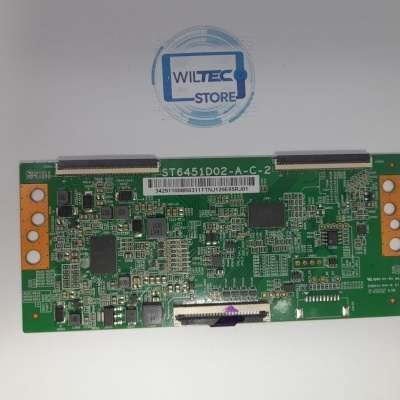 Placa de circuito impresso verde com componentes electrónicos e etiqueta ST6451D02.A-C-2