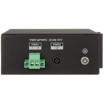 Dispositivo electrónico preto com conectores e marcações de voltagem