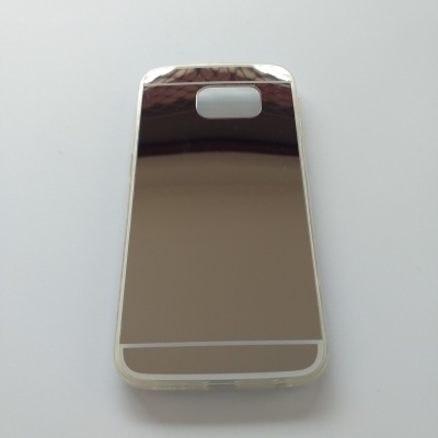 Capa de telemóvel metálica e transparente
