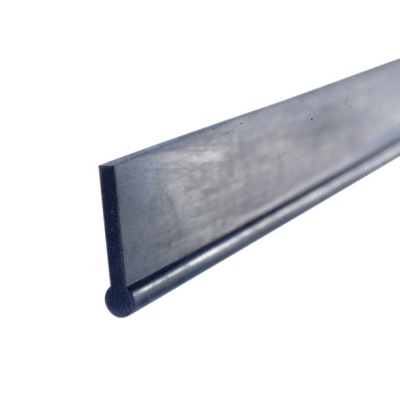 Barra de borracha preta com formato em L e borda arredondada