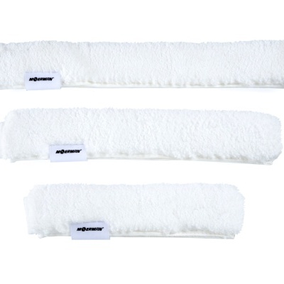 Três panos de toalha brancos com etiqueta HOFFMAN