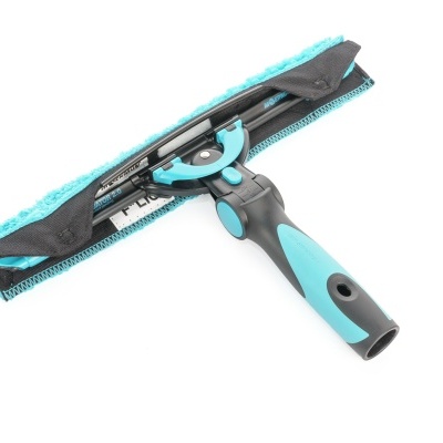 Rodo para janelas preto e azul com esponja de microfibra