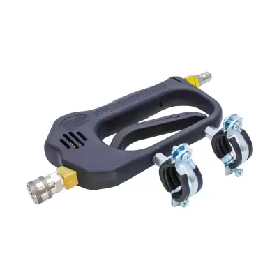 pistola de pressão preta com suportes metálicos e conexões em fundo branco