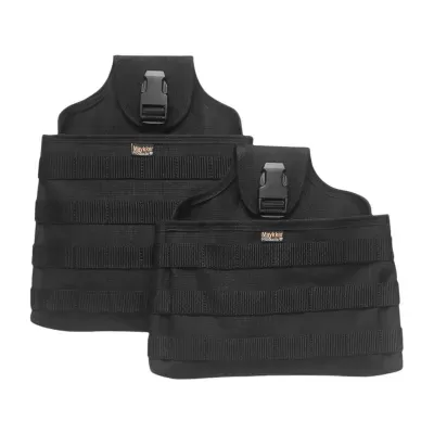 Conjunto de duas bolsas táticas negras com fechos de fivela e tiras horizontais de fixação.